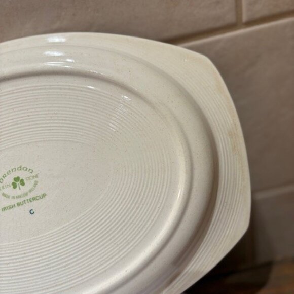 Brendan Erin Stone, Irish Buttercup, Oval Serving Platter / Dish, Arklow Ireland - Picture 6 of 7